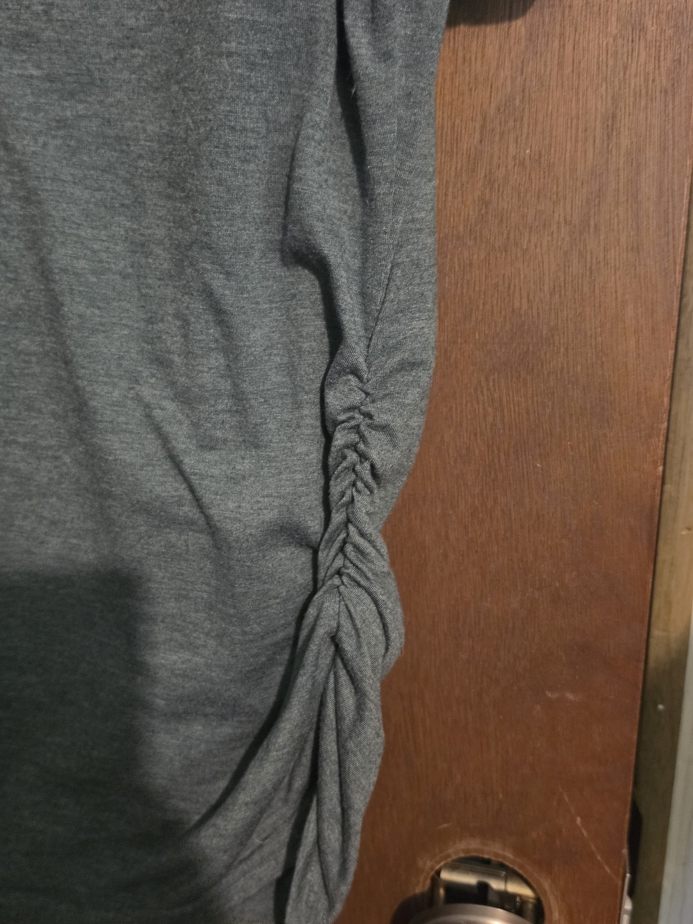 SHEIN Gray Short Sleeve Ruched Side Tee - Picture 3 of 5
